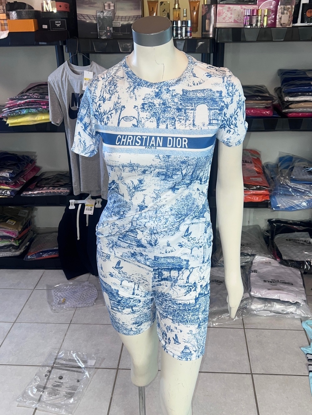 Women’s shirt/short sets size XL